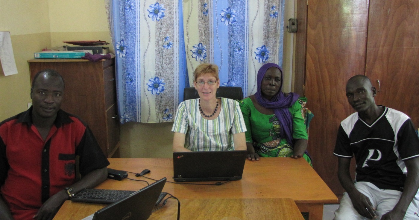 Mit Mitarbeitern Im Tschad